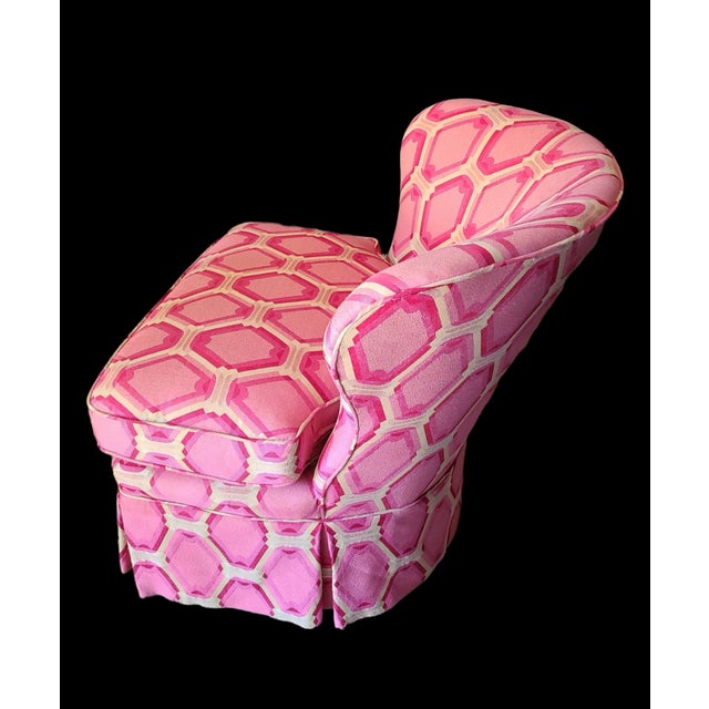 1970s 1970s Mod Pink Op-Art Upholstered Swivel Chair For Sale - Image 5 of 7