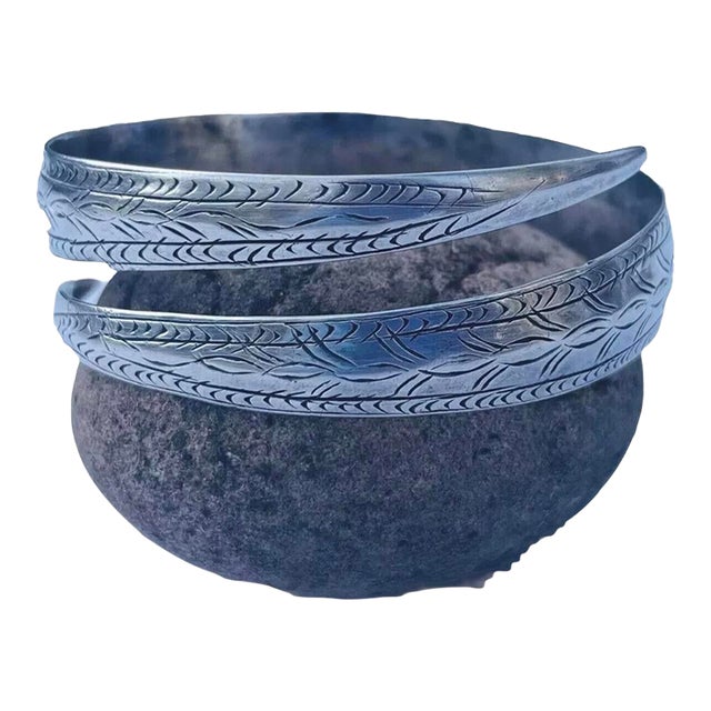 1980s Hmong Hill Tribe Sterling Silver Double Wrap Cuff, Unisex For Sale