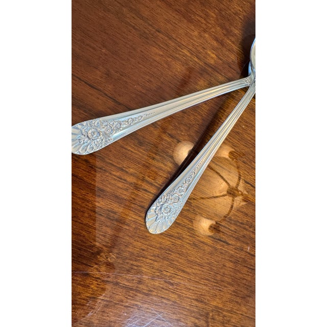 1950s Jubilee Silverplate, International Silver 1953, Wm Rogers MFG Co Meat Fork & Serving Spoon For Sale - Image 5 of 9