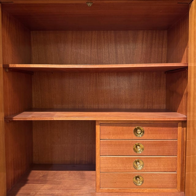 1950s Modernist Four Door Cabinet by Oswaldo Borsani For Sale - Image 9 of 18