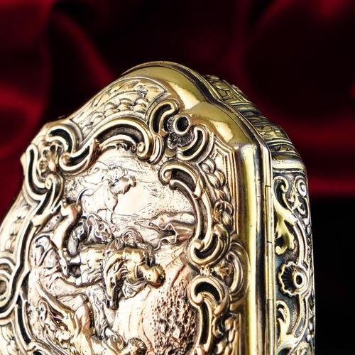 Silver Antique Silver Gilt Table Snuff Box with Rococo Motif and Meleager Boar Head Scene, 18th Century For Sale - Image 8 of 18