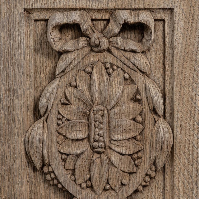 1910s Belgian Renaissance Revival Oak Cupboard With Carved Columns For Sale In Greensboro - Image 6 of 18