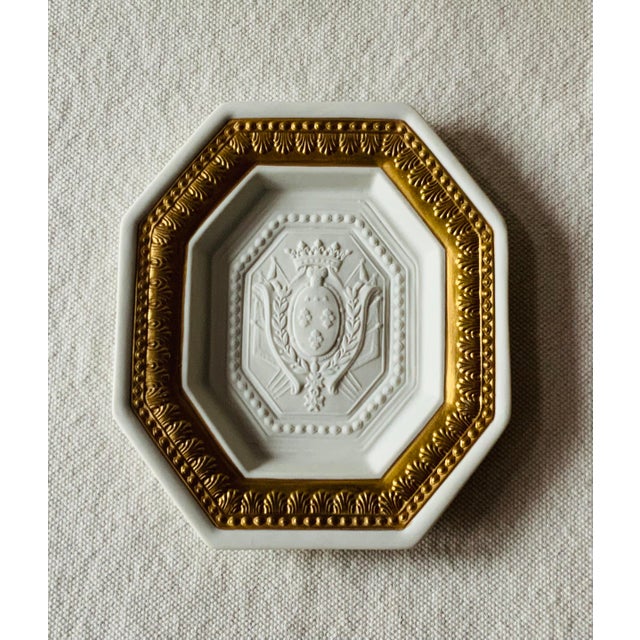 Italian Bisque Porcelain Grand Tour Style Plaque With Gold Border | Italy, Mid-20th C. For Sale - Image 12 of 13