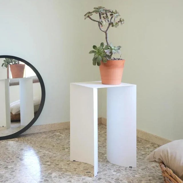 White Arc Table by OK Design For Sale - Image 4 of 7