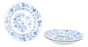 Early 20th Century Porcelain Salad Plates with Blue Onion Pattern from Meissen, Set of 3