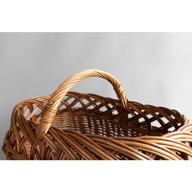 1930s Vintage Wicker Basket, 1930s For Sale - Image 5 of 9