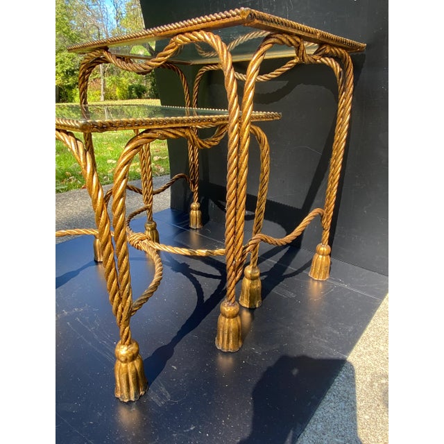 Vintage 1950's Italian Hollywood Regency Tassel Rope Nesting Tables- a Pair For Sale - Image 9 of 12