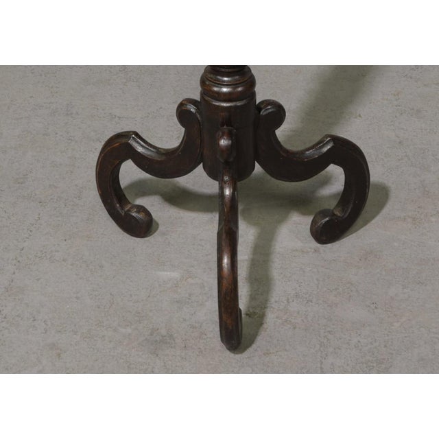 British Oak Barley Twist Pedestal Plant Stand, Circa 1920s–1930s For Sale In Nashville - Image 6 of 7