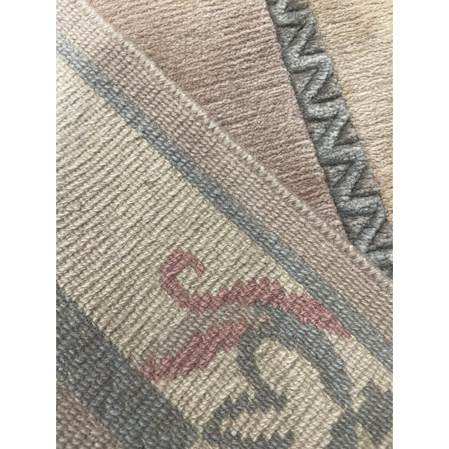 1990s Handwoven Modern Design Chinese Rug 2'6" X 10'11" For Sale - Image 4 of 6