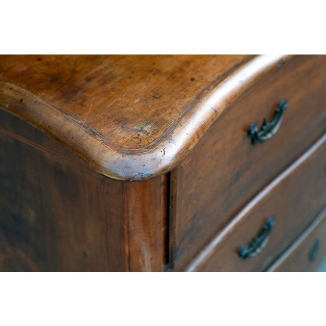 18th Century Inlaid Italian Walnut Three Drawer Chest with Lined Drawers For Sale In Los Angeles - Image 6 of 9