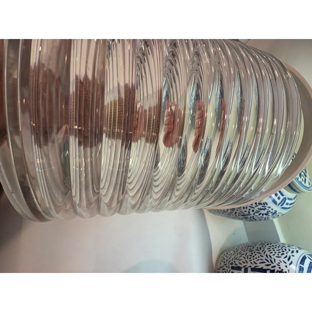 Late 20th Century Vintage Lucite Ribbed Honeycomb Ice Bucket With Removable Insert For Sale - Image 5 of 13