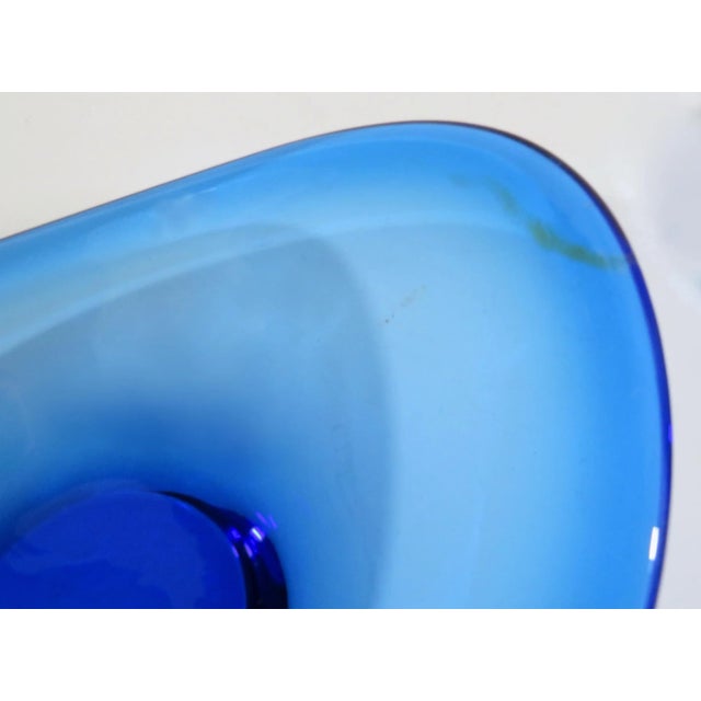 Blue Glass Console Bowls - a Pair For Sale In Los Angeles - Image 6 of 8
