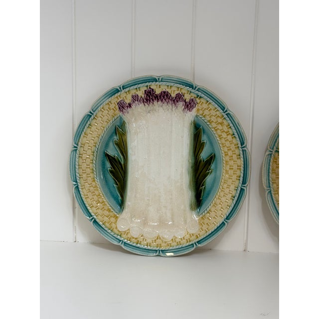 Pair of Antique French Barbotine Asparagus Majolica Plates, Circa 1900 For Sale - Image 4 of 11