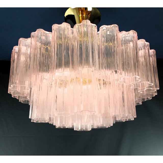 Art Deco Pink Murano Glass Chandelier in the style of Barovier, 1982 For Sale - Image 4 of 11