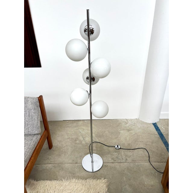 1970s Vintage Space Age Chrome Floor Lamp with Glass Globes, 1970s For Sale - Image 5 of 13