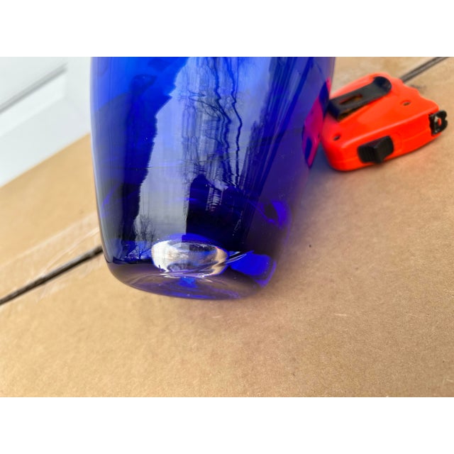 Late 20th Century Perry Coyle Etched Glass Vase For Sale - Image 10 of 10