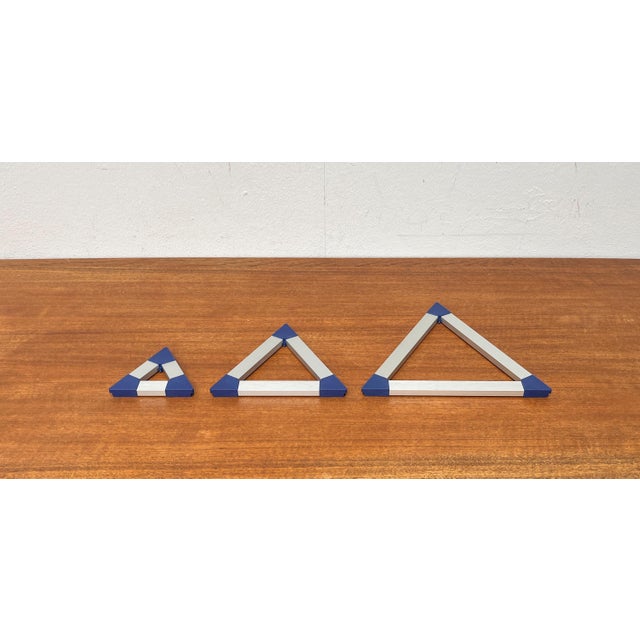 Danish Postmodern Triangular Trivet Coasters by Jorgen Meldgaard for Menu, 1980s, 1980s, Set of 3 For Sale - Image 13 of 15