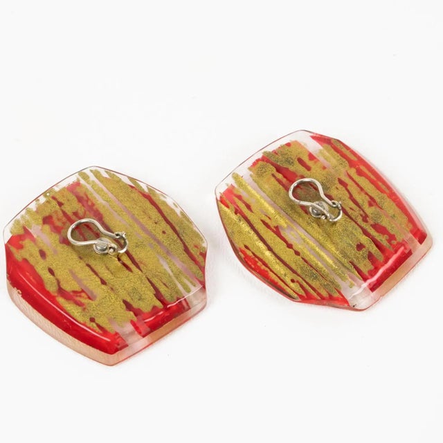 1990s Anne and Frank Vigneri Red and Gold Foil Resin Clip Earrings For Sale - Image 5 of 8
