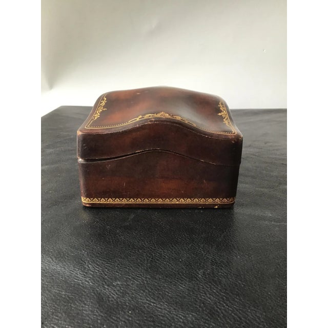 1960s 1960s Italian Leather Box For Sale - Image 5 of 12