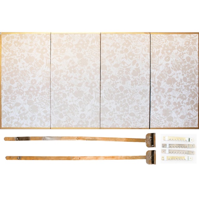 Showa Era C. 1970s Japanese Maki-E Byobu Screen "Blossoming Sakura and Asters" For Sale - Image 17 of 18