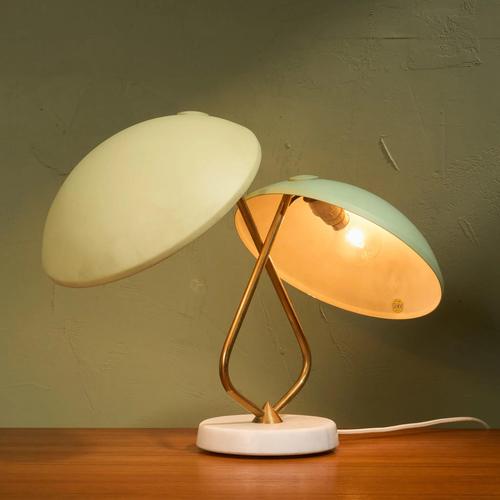Industrial Table Lamp with 2 Shades in Pastel Yellow and Green with Brass Details by Bruno Gatta for Stilnovo, Italy, 1950s For Sale - Image 3 of 11