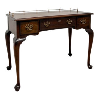Henkel Harris 2703 CD Connoisseur Distressed Mahogany Queen Anne Writing Desk For Sale