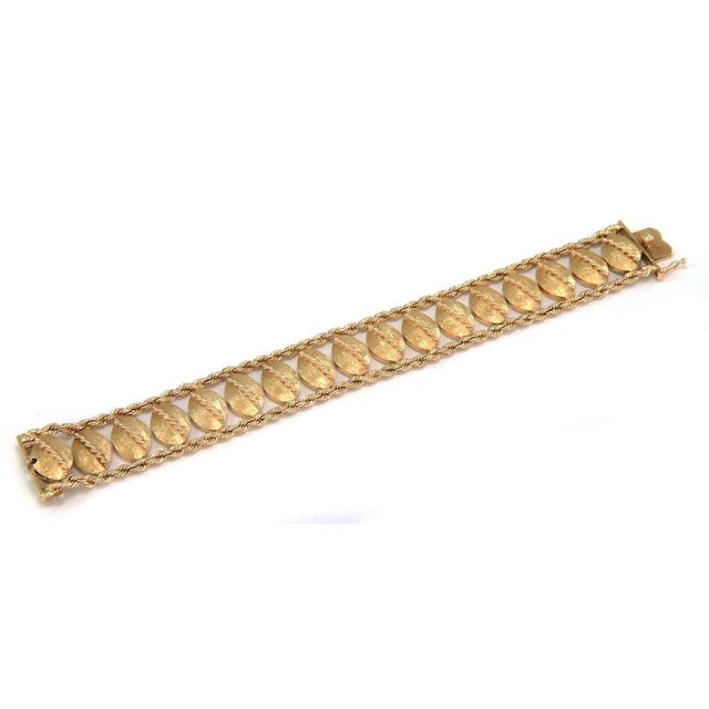 Link Rope 14k Yellow Gold Chain Bracelet For Sale - Image 4 of 6