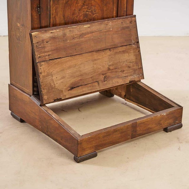Threaded Walnut Kneeler, Early 19th Century For Sale - Image 3 of 6