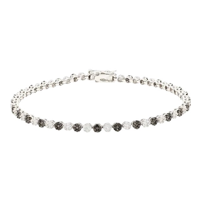 Brilliant 2.16 Ct Black White Diamond Tennis Bracelet in Solid 18k White Gold For Sale