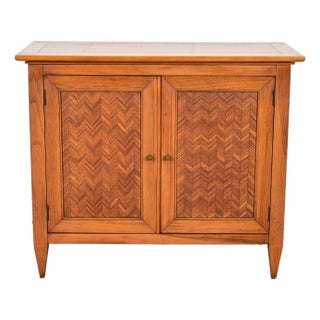 Tomlinson Sophisticate Mid-Century Modern Walnut Buffet Server or Bar Cabinet, 1950s For Sale