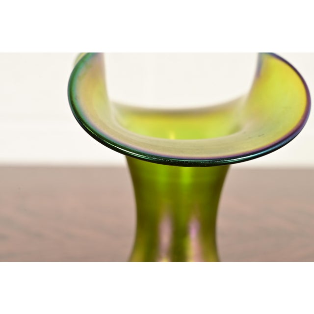 Glass Loetz Art Nouveau Creta Glatt Iridescent Art Glass Vase, Circa 1900 For Sale - Image 7 of 11