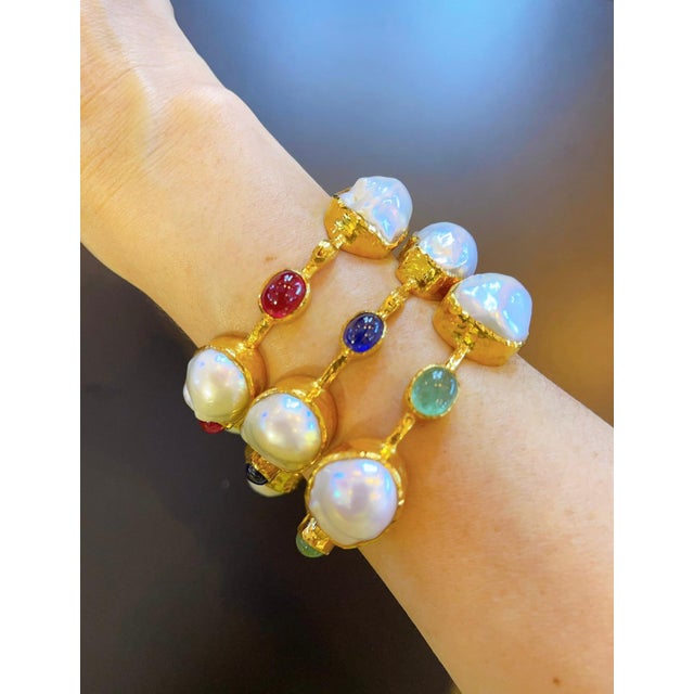 Bochic "Capri" Baroque South Sea Pearl & Ruby set 22k Gold & Silver Bangle For Sale - Image 18 of 18