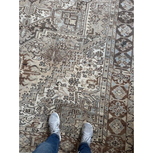 Vintage Heriz Abrash and Earthy Cool Palette Taupe Rug 9.4 x 12.5 For Sale - Image 13 of 14