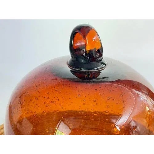 1970s Chees or Fruit Cloche Plate in Rattan and Glass, Italy, 1970s For Sale - Image 5 of 12