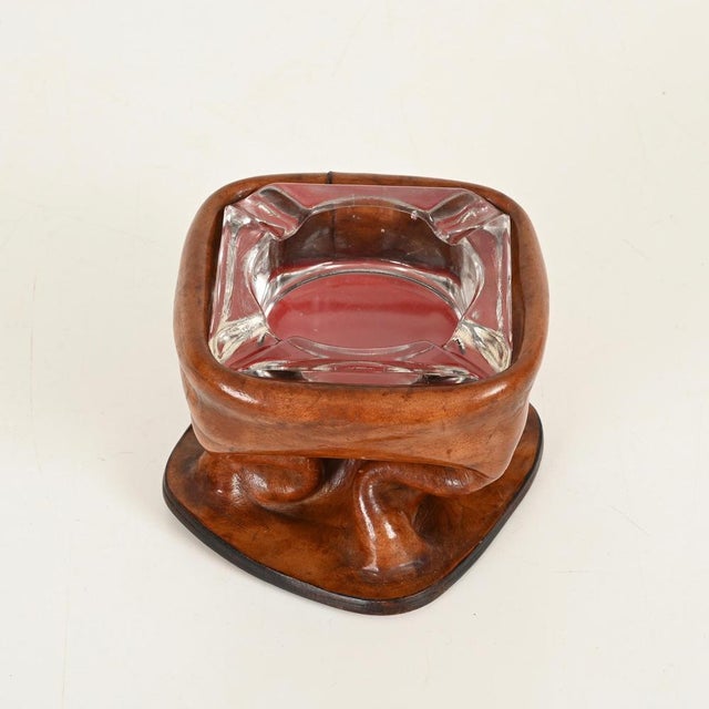 1950s Bent Leather and Crystal Ashtray by Jacques Adnet, Italy, 1950s For Sale - Image 5 of 12