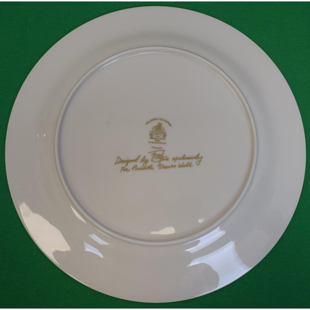 Traditional Mid 20th Century Set of 4 Pickard Saratoga China Dinner Plates W/ Hand Painted Jockey Silks and X'd Riding Crops For Sale - Image 3 of 6