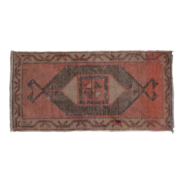 Small Oushak Rug Mat. Hand Knotted Petite Rug - 19" X 38" For Sale