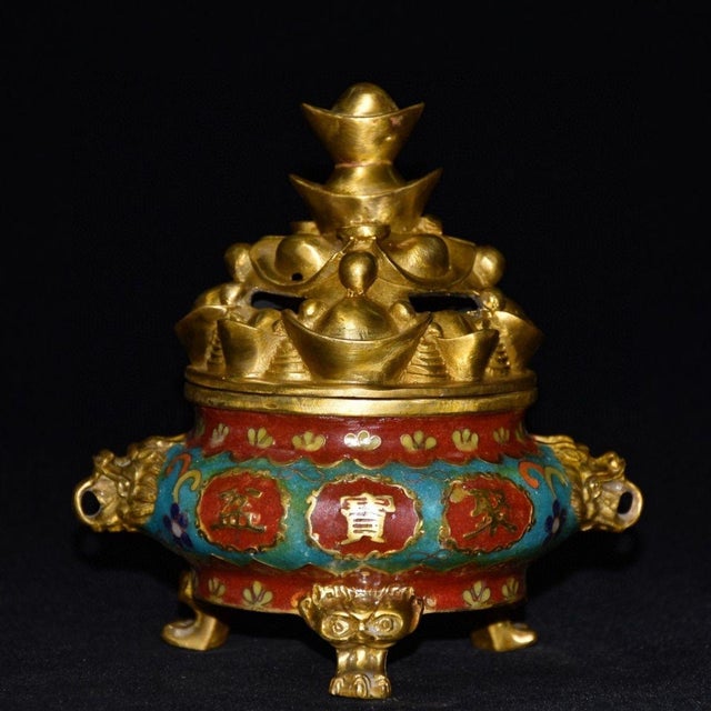 Cloisonne Enamel Incense Burner, Gilded Yuanbao Lid & Dragon Handles, Chinoiserie Wealth Motif Censer For Sale In Los Angeles - Image 6 of 9