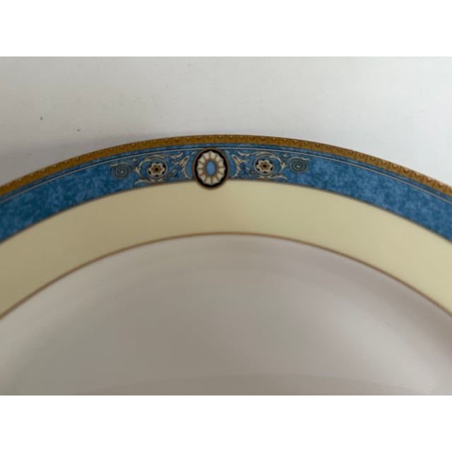 Madeleine Dinner Plate from Wedgwood, England, 1990s For Sale - Image 4 of 4