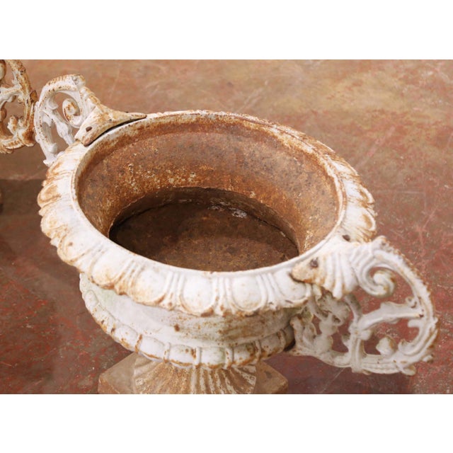 Early 20th Century Pair of Early 20th Century French Painted Iron Chambord Garden Urn Planters For Sale - Image 5 of 13