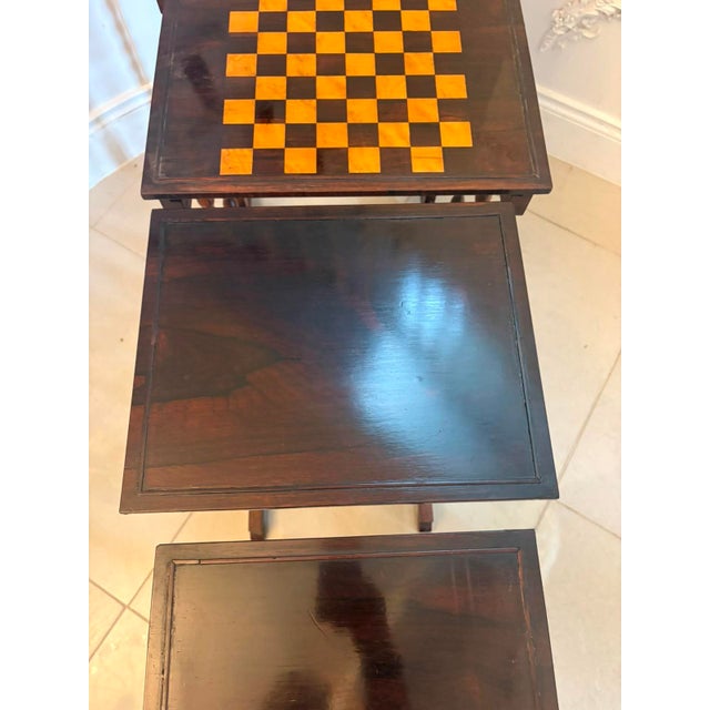 Early 19th Century Antique Regency Rosewood Nest of Four Tables with Integrated Chess Table, 1830, Set of 4 For Sale - Image 5 of 18