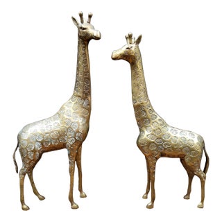 Pair of Vintage MCM Hollywood Regency Brass Giraffes 18 Inches High For Sale