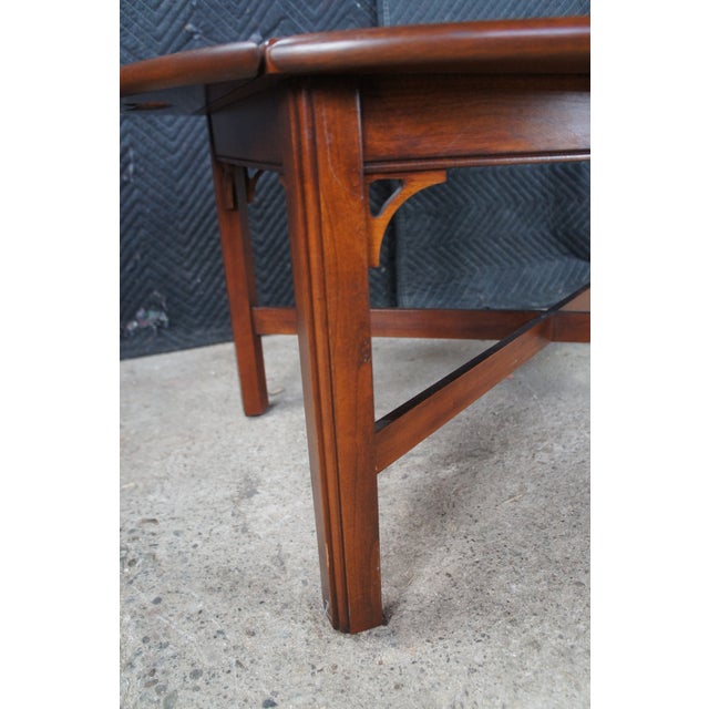 Brown 1970s Attributed to Pennsylvania House English Chippendale Cherry Butlers Tray Coffee Cocktail Table For Sale - Image 8 of 11
