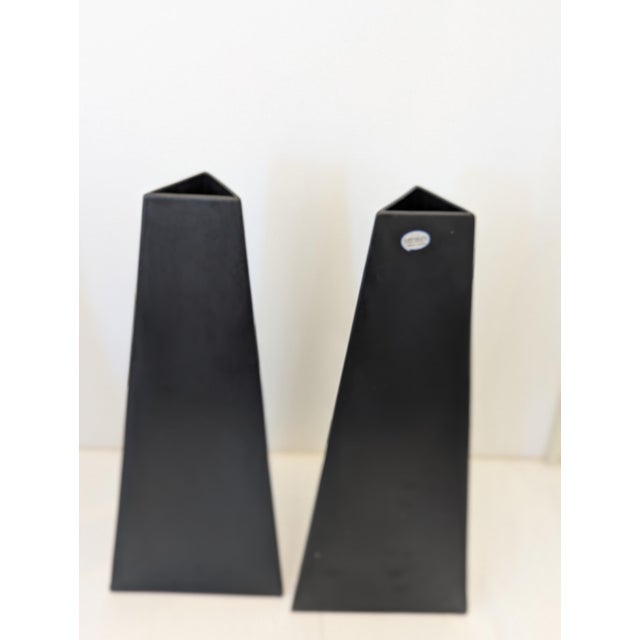 1970s Large Format Evangeline Matte-Black Tapered Vase | 1970s Brutalist Ceramic For Sale - Image 5 of 7