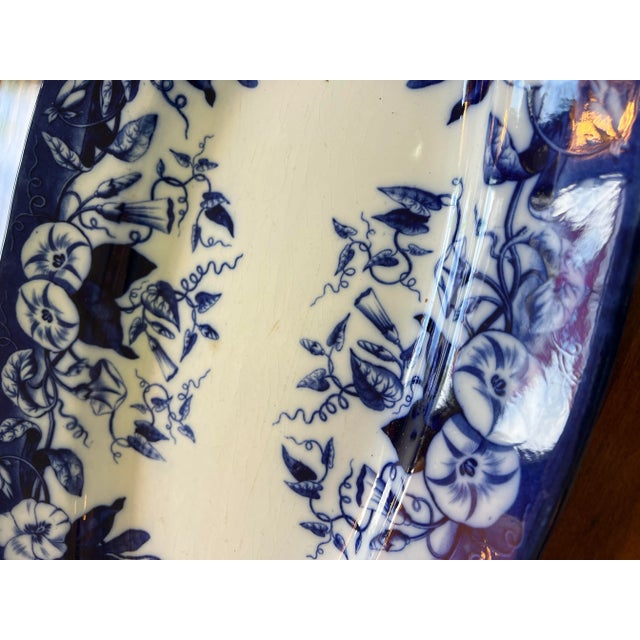 David Johnston Versailles France Mid 19th Century Flow Blue Morning Glory Fish Platter With Insert For Sale - Image 9 of 12