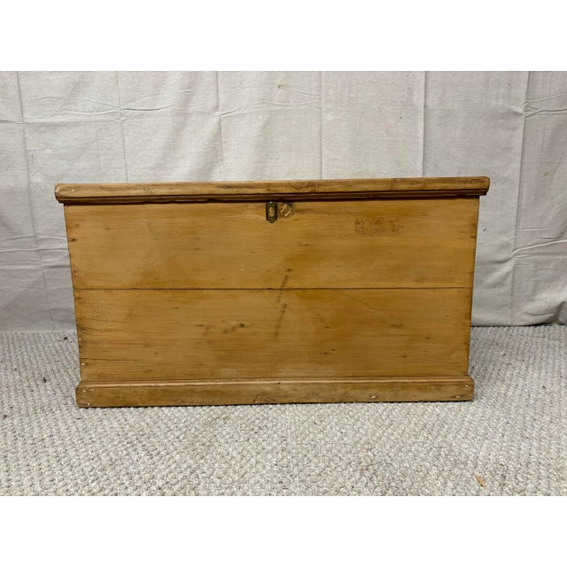 A simple yet quietly striking piece, this 19th century English pine blanket chest exemplifies the honest charm of rural...