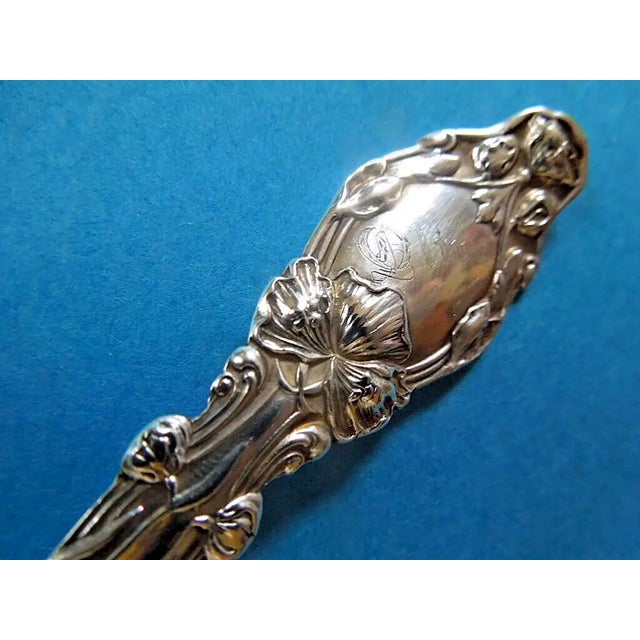 Offered is an Art Nouveau sterling silver teaspoon in Gorham's "Virginiana" pattern. Introduced in 1904 by Gorham, the...