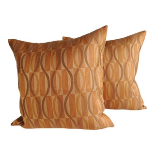 Golden Brown Woven Undulating Pattern Silk Square Decorative Pillows - Set of 2 For Sale