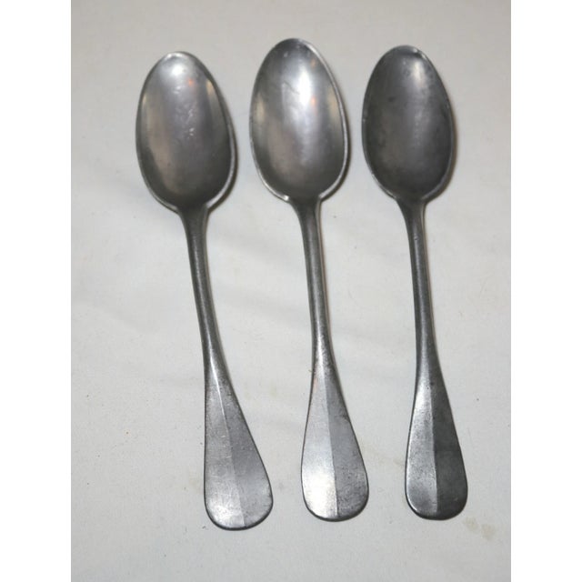Art Deco Share Large Rare Set 3 Antique 18th Century Dutch Solid Heavy Cast Pewter Spoon For Sale - Image 3 of 11