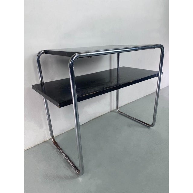 Rare marcel breuer bauhaus side table b12 - thonet. It's a family piece and it is marked -as you can see in the pictures-...